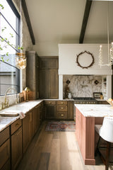 Odette, Heritage