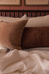 MdV shearling lumbar in Blush
