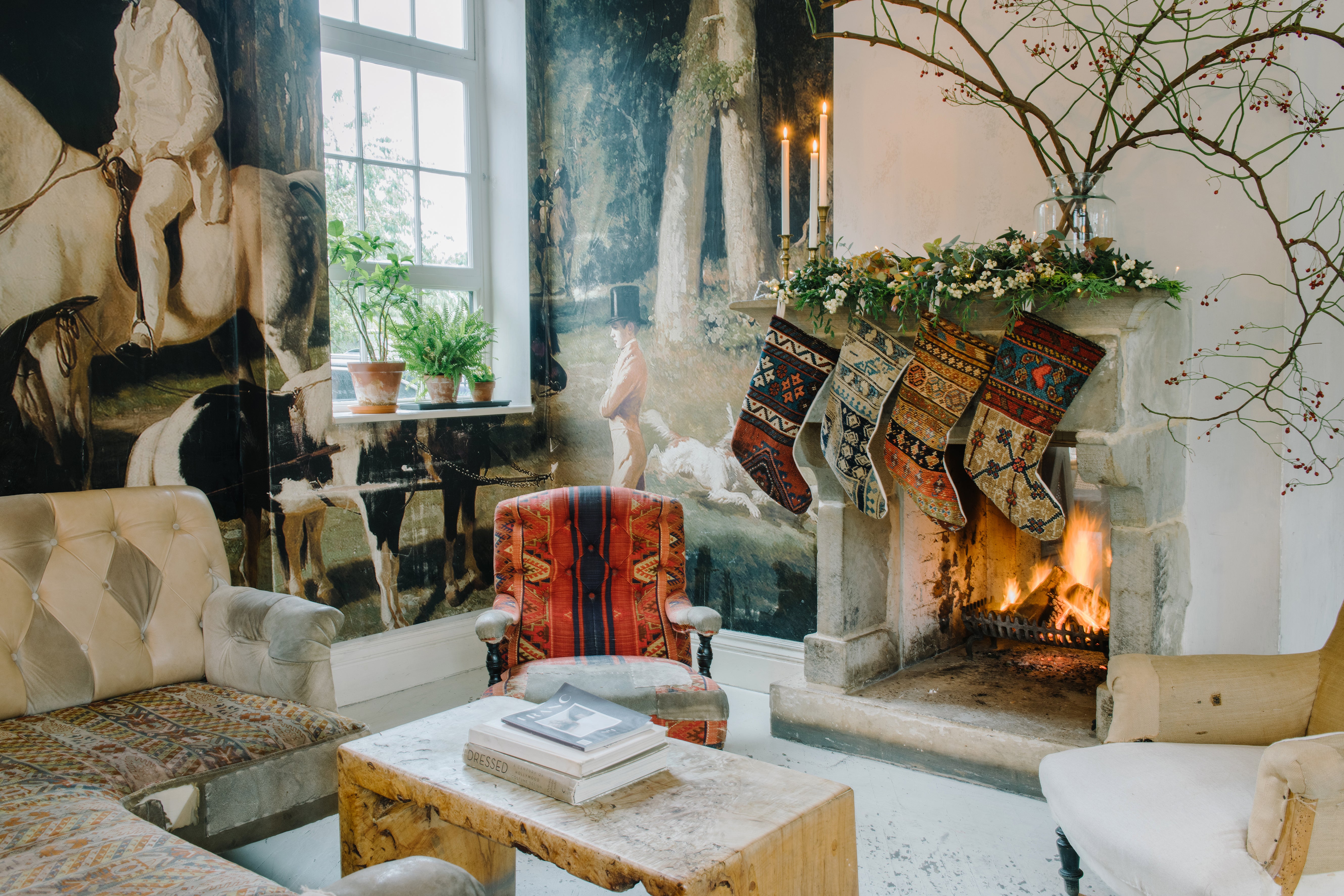 A Frances Loom Christmas | The Gift Guide