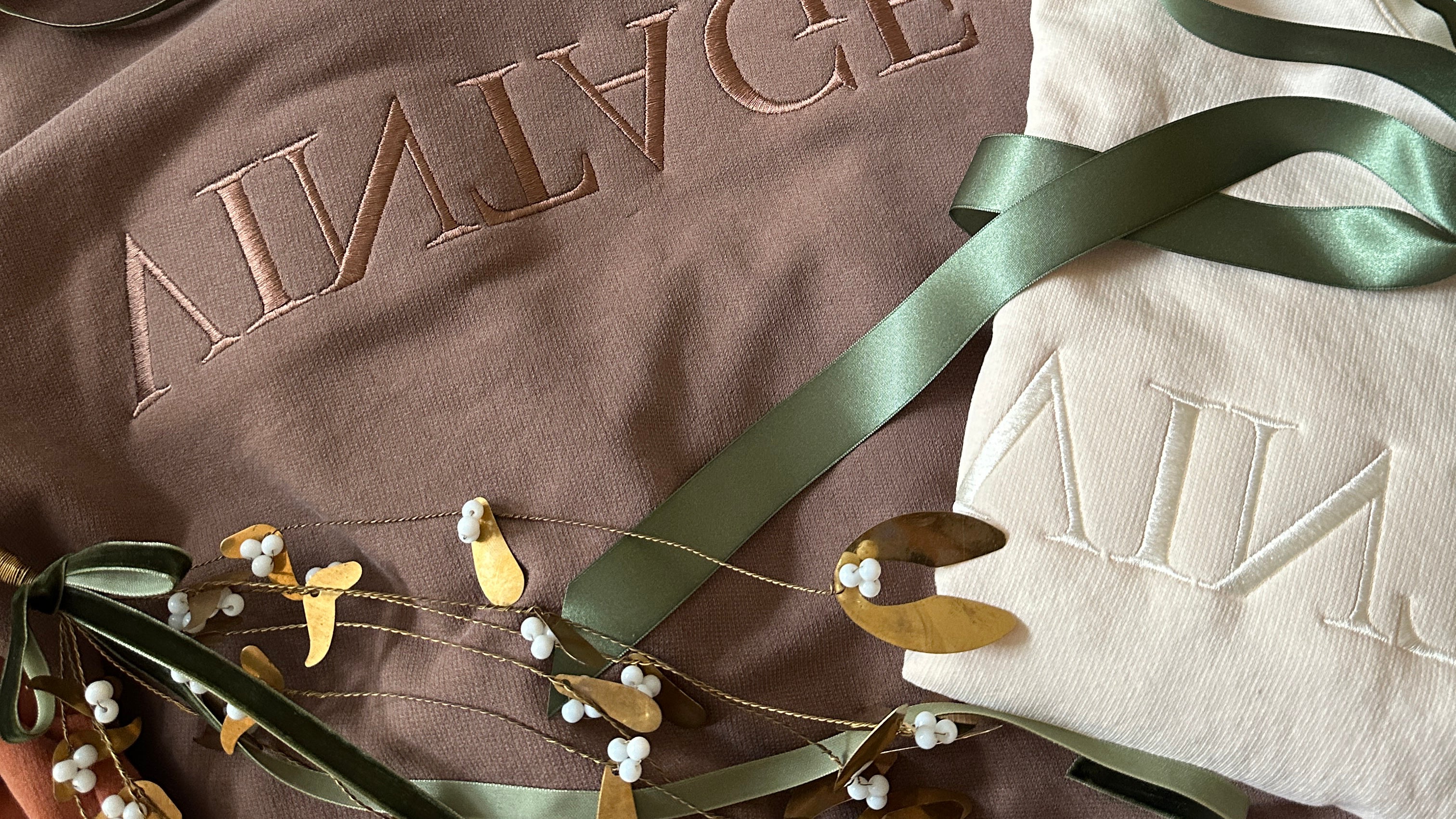 Free gift (when you spend $500)