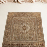 Alara, antique medium rug