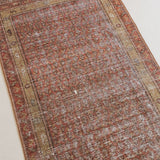 Alaric, antique runner