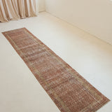 Alaric, antique runner