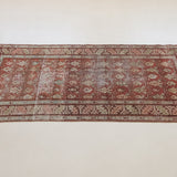 Benny, antique runner