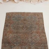 Birdie, antique medium rug