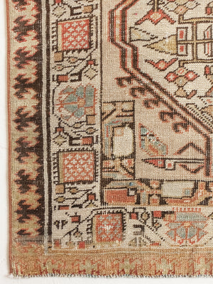 Blanche, antique runner