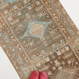 Célestine, antique runner