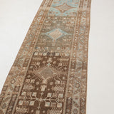 Célestine, antique runner
