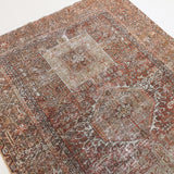 Étoile, medium antique rug