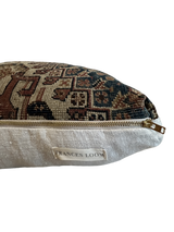 Pillow 0284