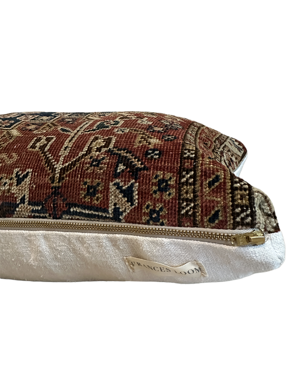 Pillow 0285
