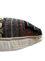 Pillow 0300