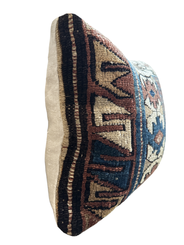 Pillow 0300