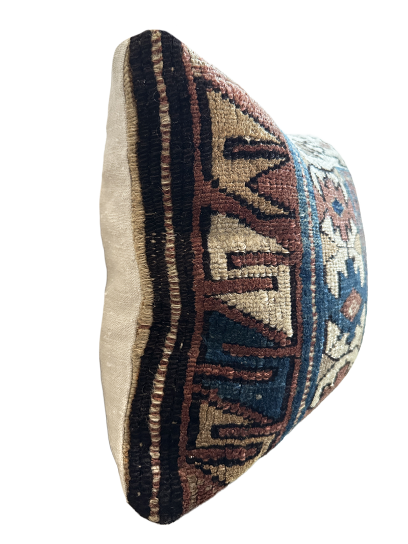 Pillow 0300