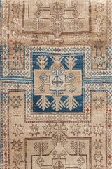 Larest, Heritage