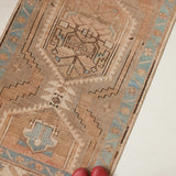 Lettice, antique runner
