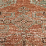 Liora, antique medium rug