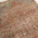 Liora, antique medium rug