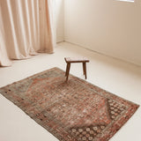 Liora, antique medium rug