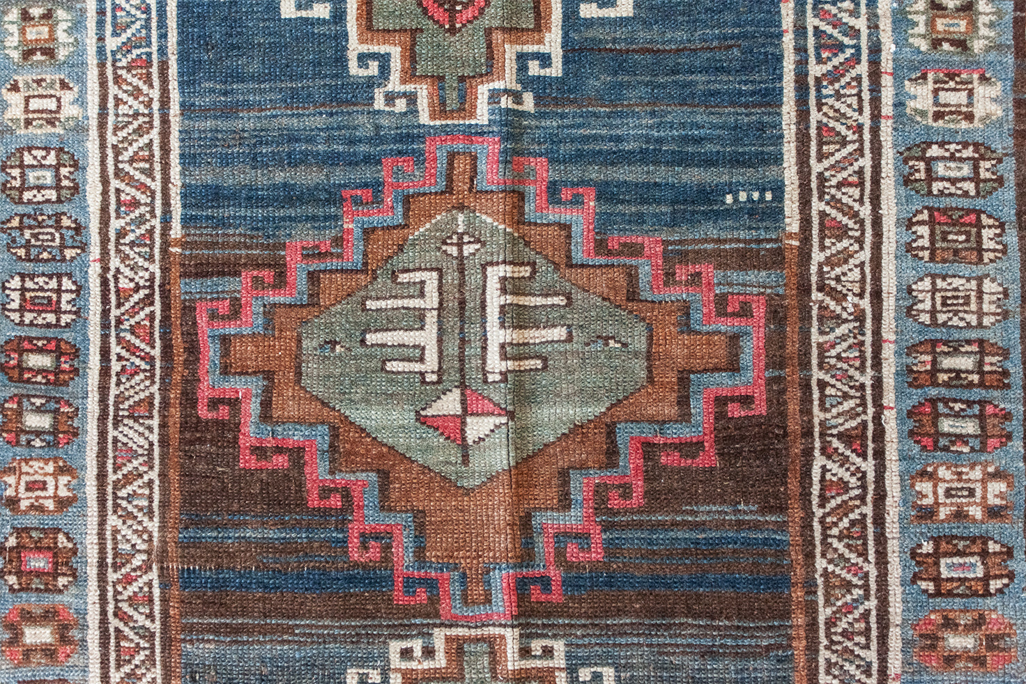 Lysandra Rug Lysandra, antique runner – Frances Loom