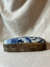 Antique Chinese porcelain shard box