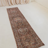 Parisa, antique runner