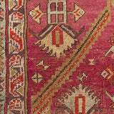 Parisa, medium antique rug