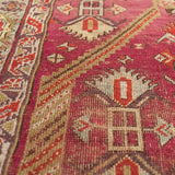 Parisa, medium antique rug