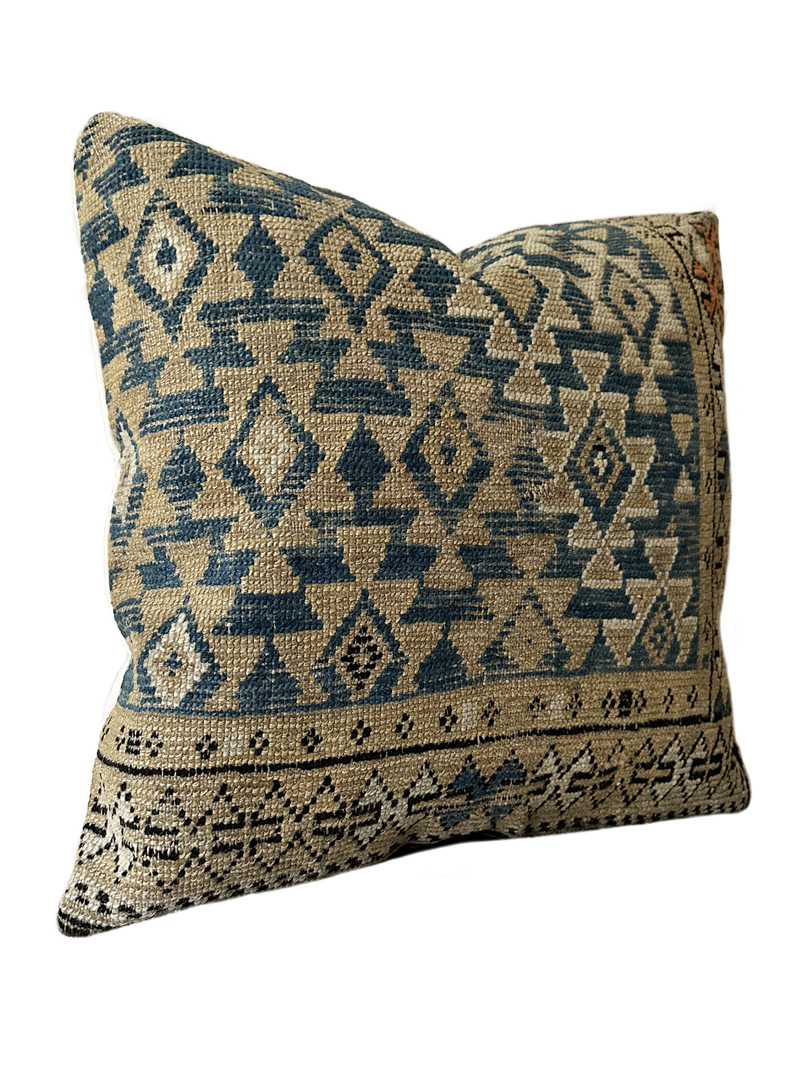 Pillow 0269