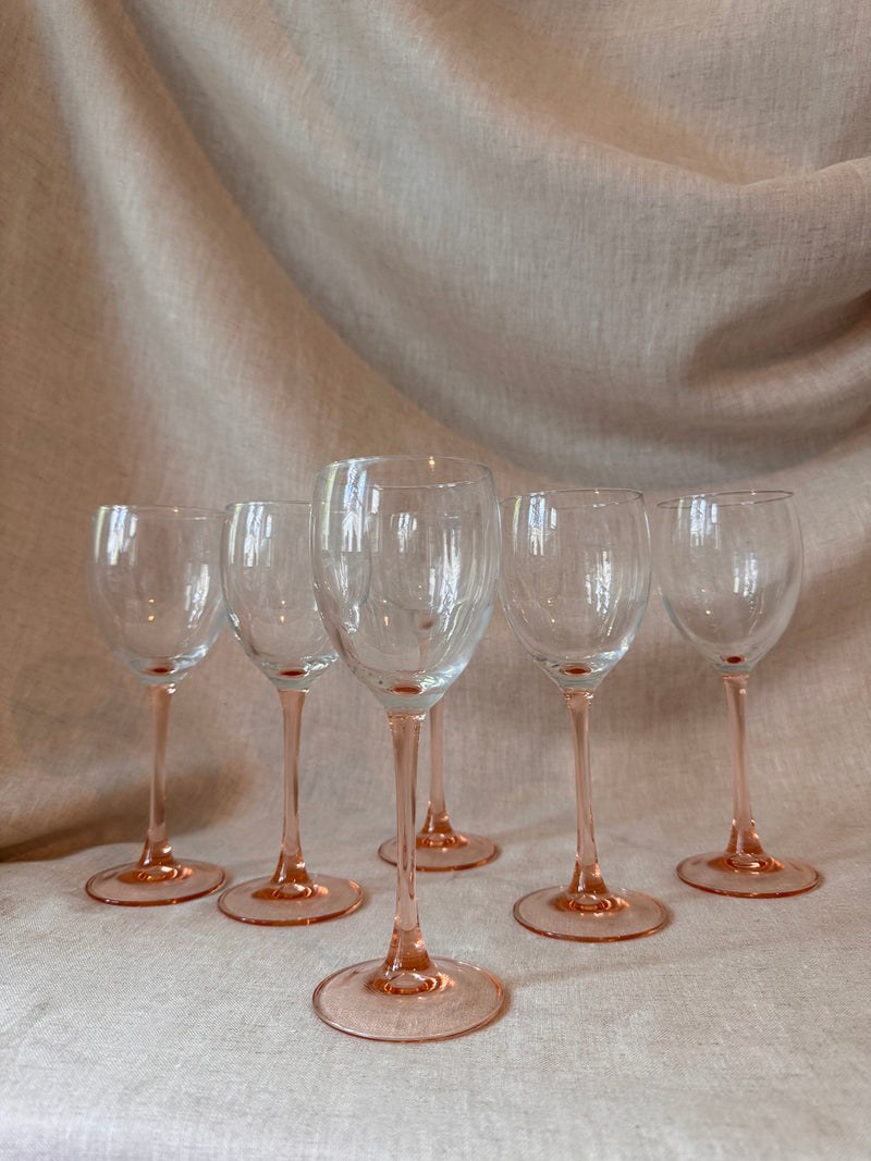 Set of 6 rose pink wine glasses
