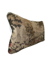 Tapestry Pillow 010