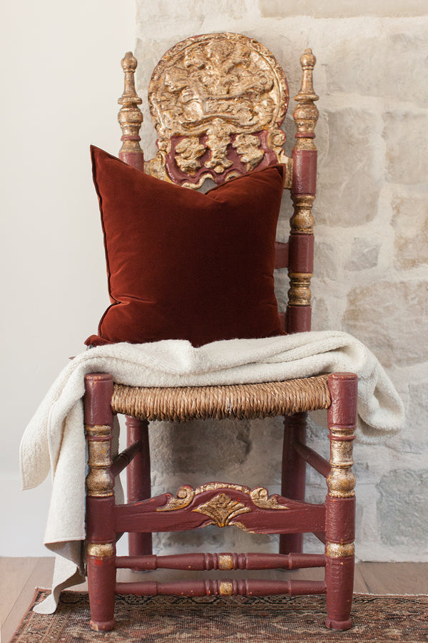 Bouclé Throw in Blanc