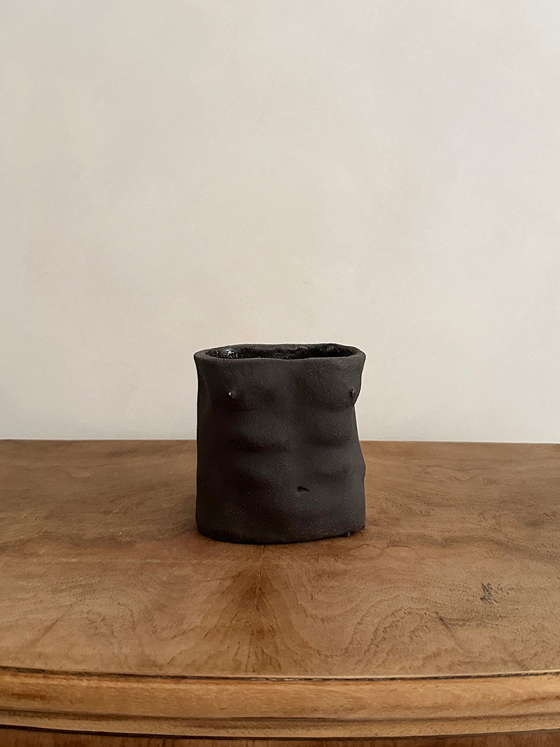 Torso vase