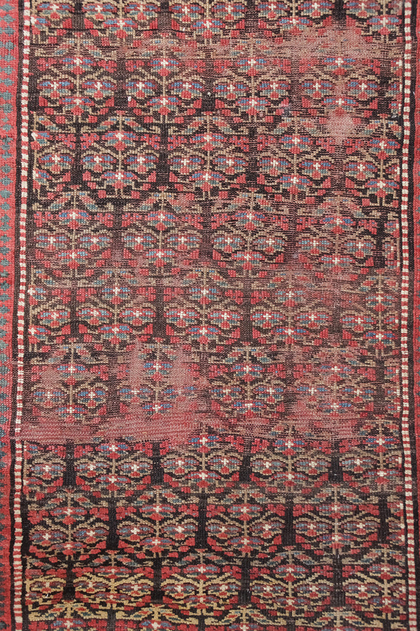 Curating handwoven, antique rugs from markets across the globe ...
