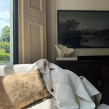 Woolly Throw in Blanc/Cappuccino