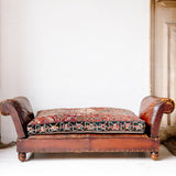Haxby Chaise