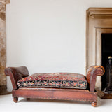 Haxby Chaise