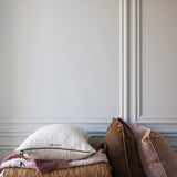 Bouclé Throw in Blanc